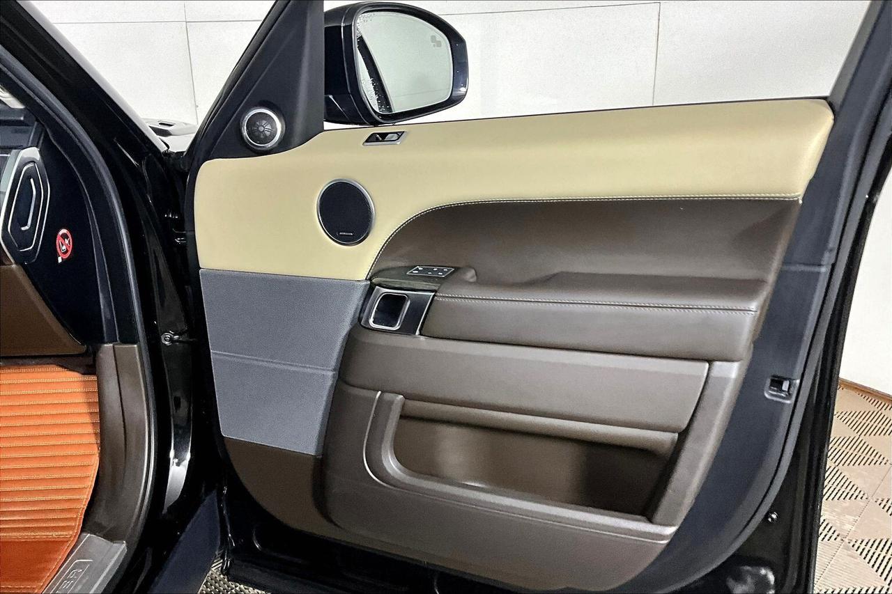 2019 Land Rover Range Rover Sport Td6 Diesel HSE Photo