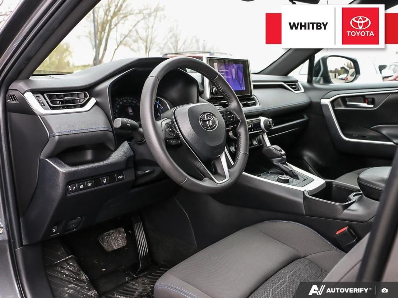 2023 Toyota RAV4 SE 2.5L Photo