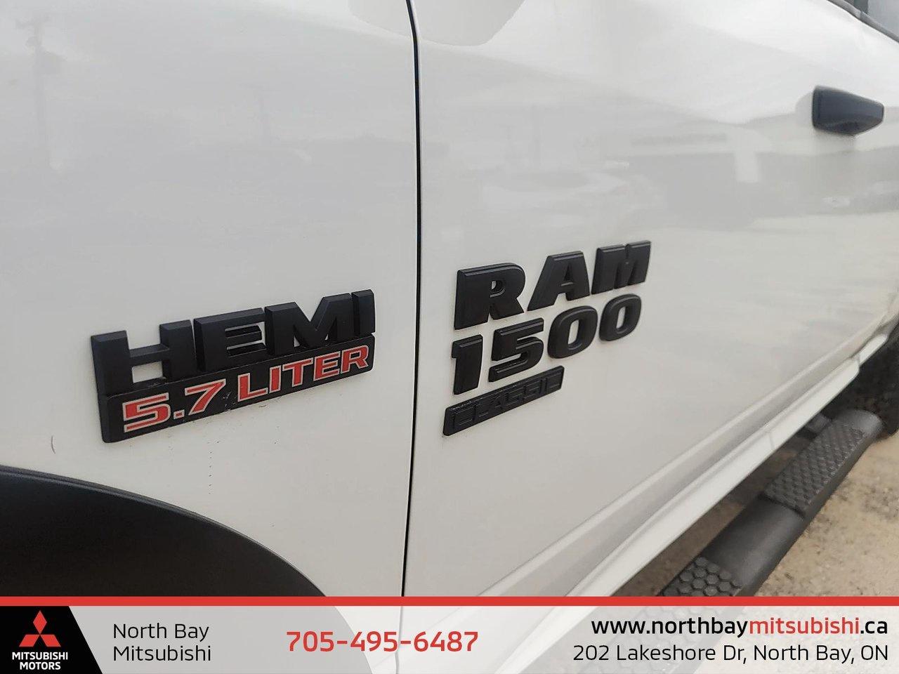 2022 RAM 1500 Classic WARLOCK Photo