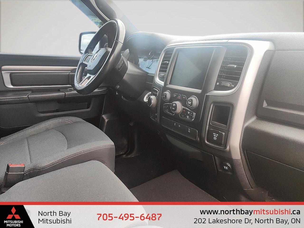 2022 RAM 1500 Classic WARLOCK Photo