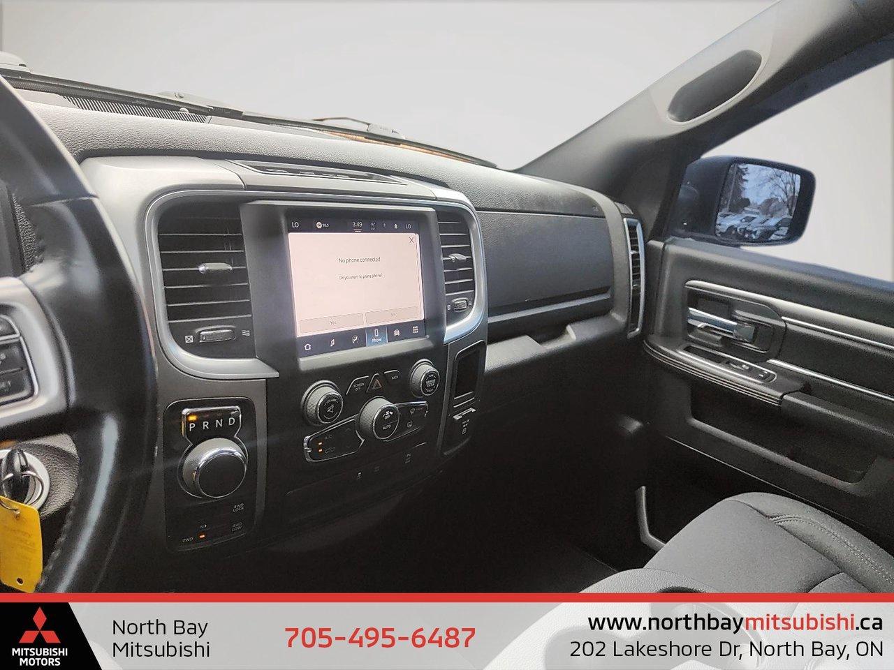 2022 RAM 1500 Classic WARLOCK Photo