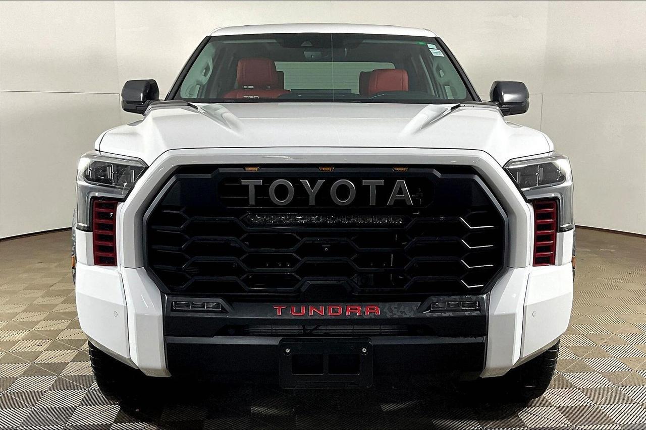 2023 Toyota Tundra 4x4 Crewmax Limited Hybrid Photo