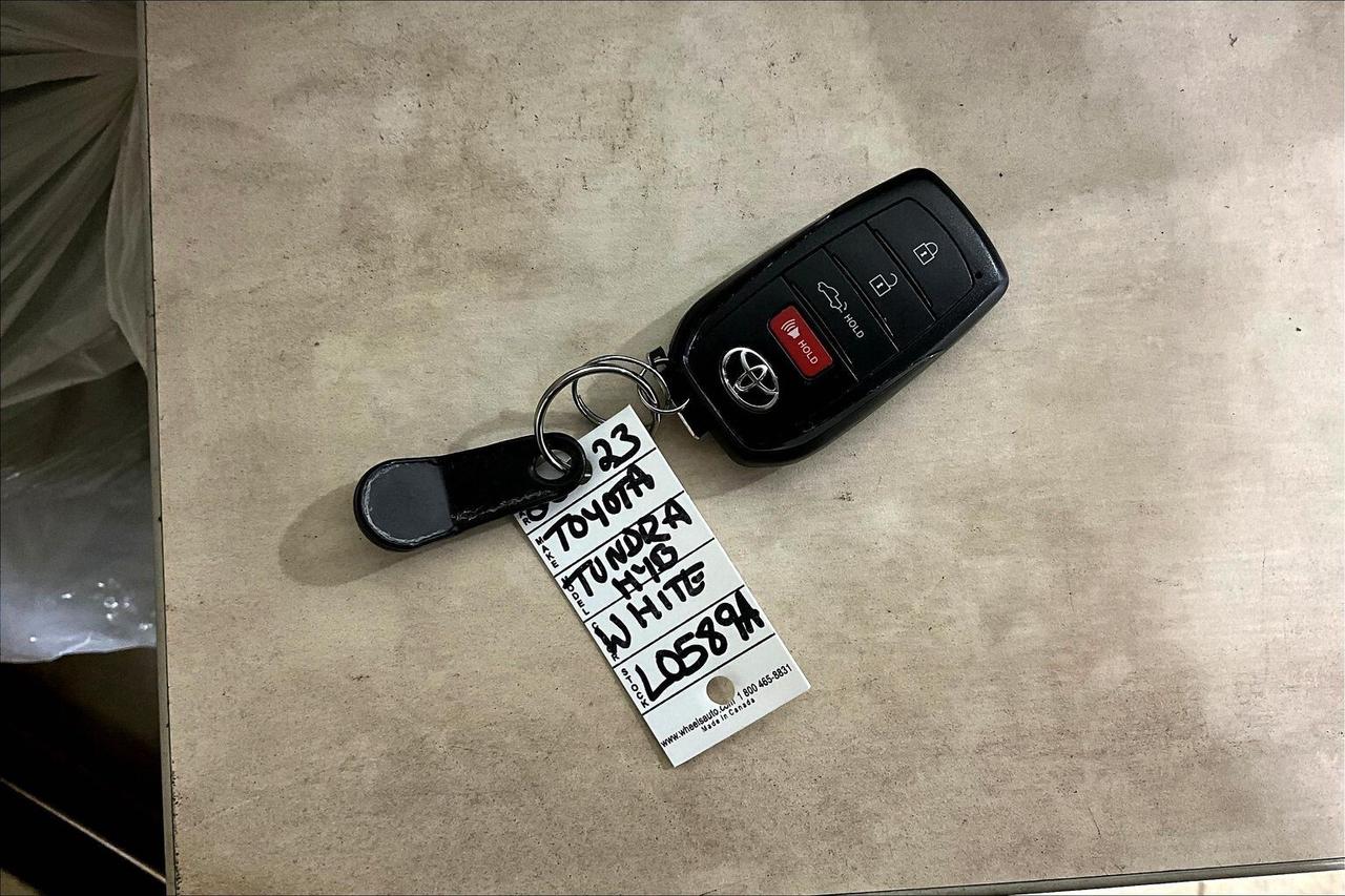 2023 Toyota Tundra 4x4 Crewmax Limited Hybrid Photo
