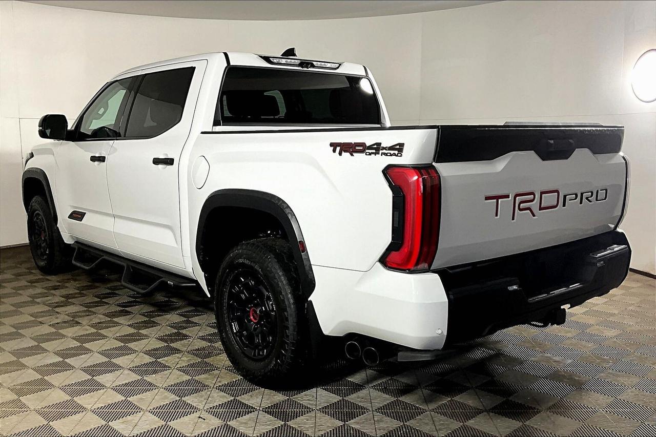 2023 Toyota Tundra 4x4 Crewmax Limited Hybrid Photo