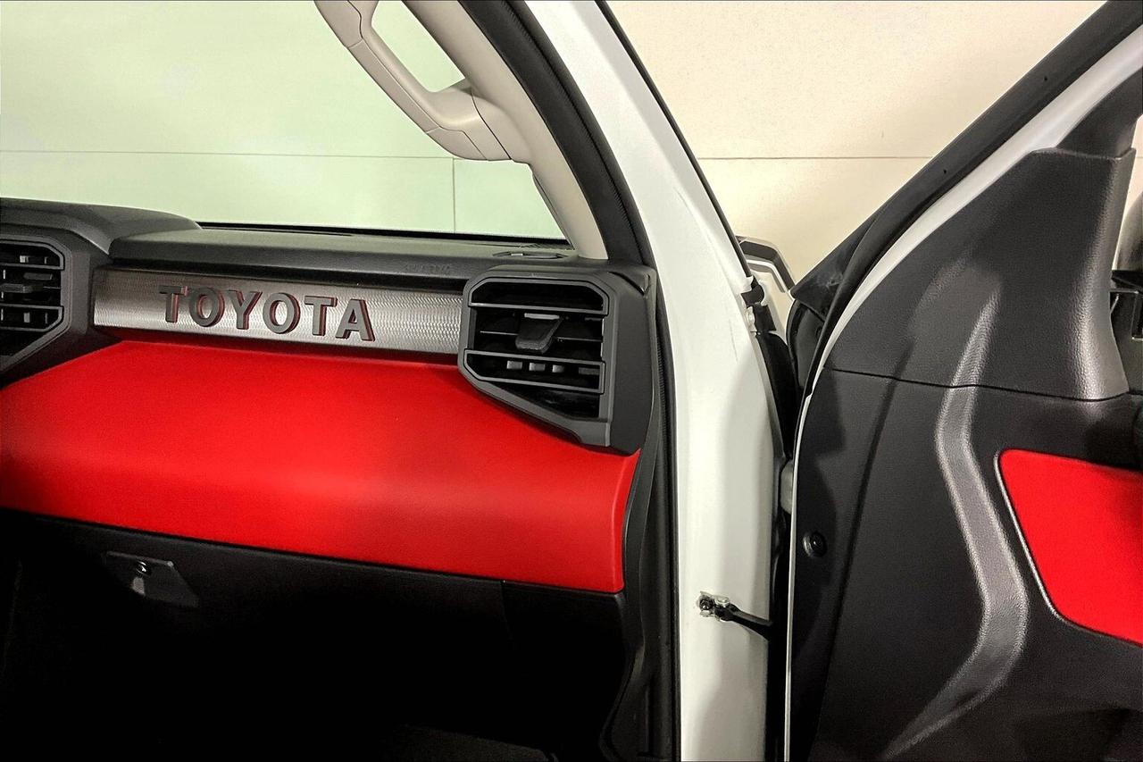 2023 Toyota Tundra 4x4 Crewmax Limited Hybrid Photo