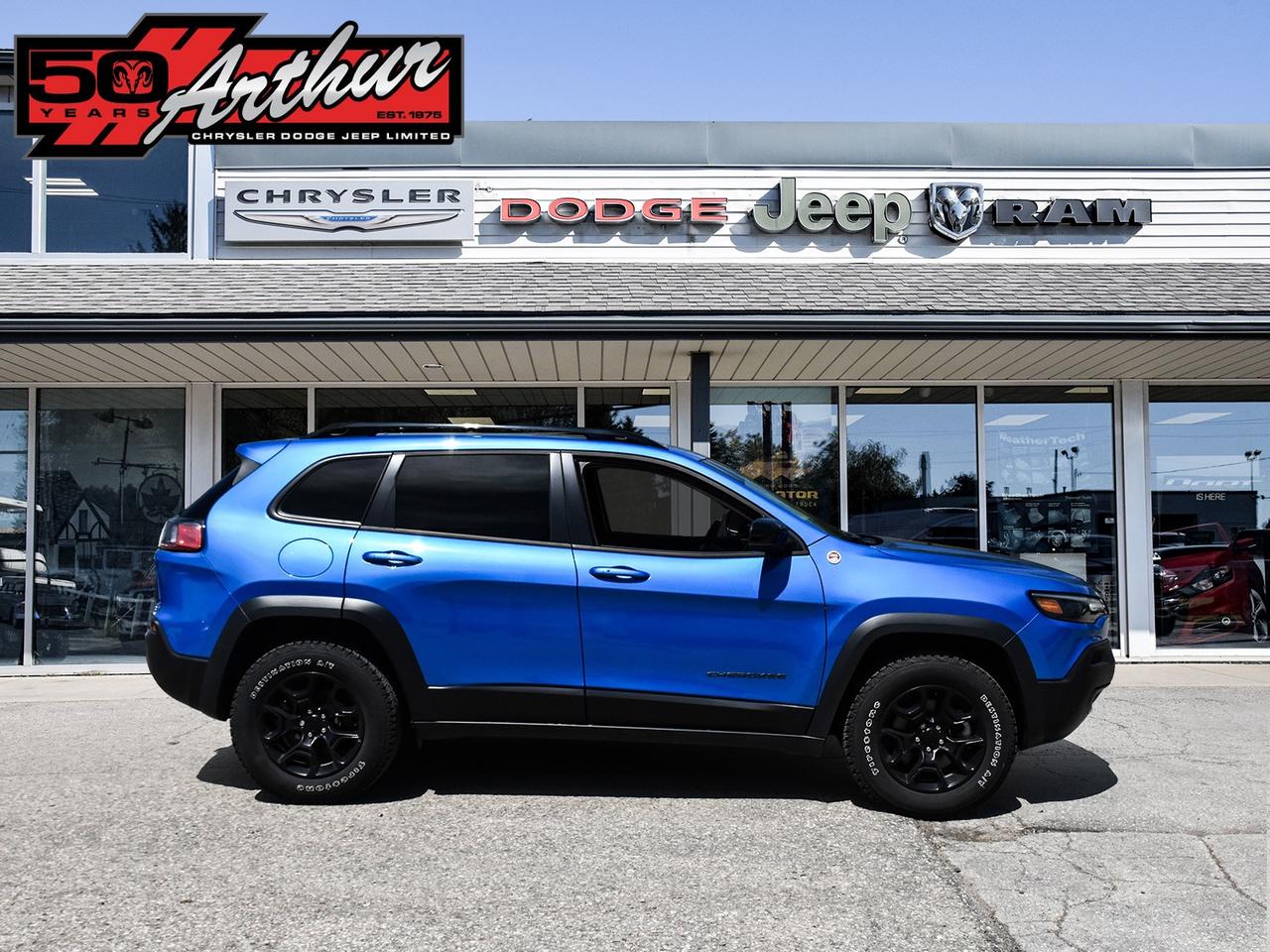 2022 Jeep Cherokee Trailhawk 4X4 Photo2