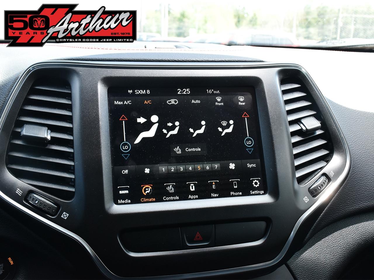 2022 Jeep Cherokee Trailhawk 4X4 Photo