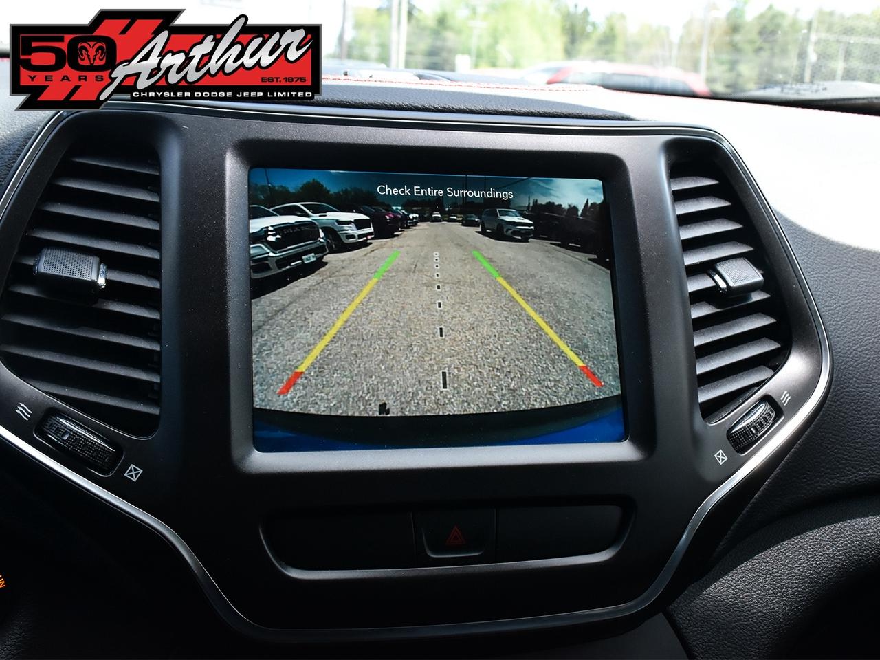 2022 Jeep Cherokee Trailhawk 4X4 Photo