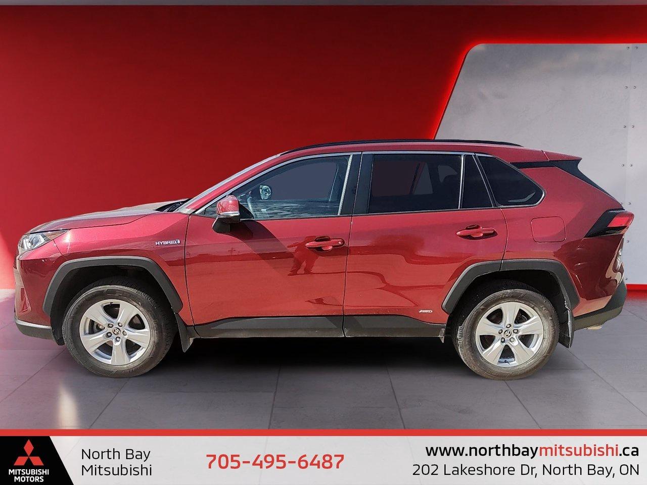 2021 Toyota RAV4 Hybrid XLE Photo