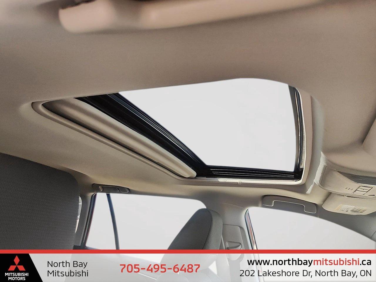 2021 Toyota RAV4 Hybrid XLE Photo