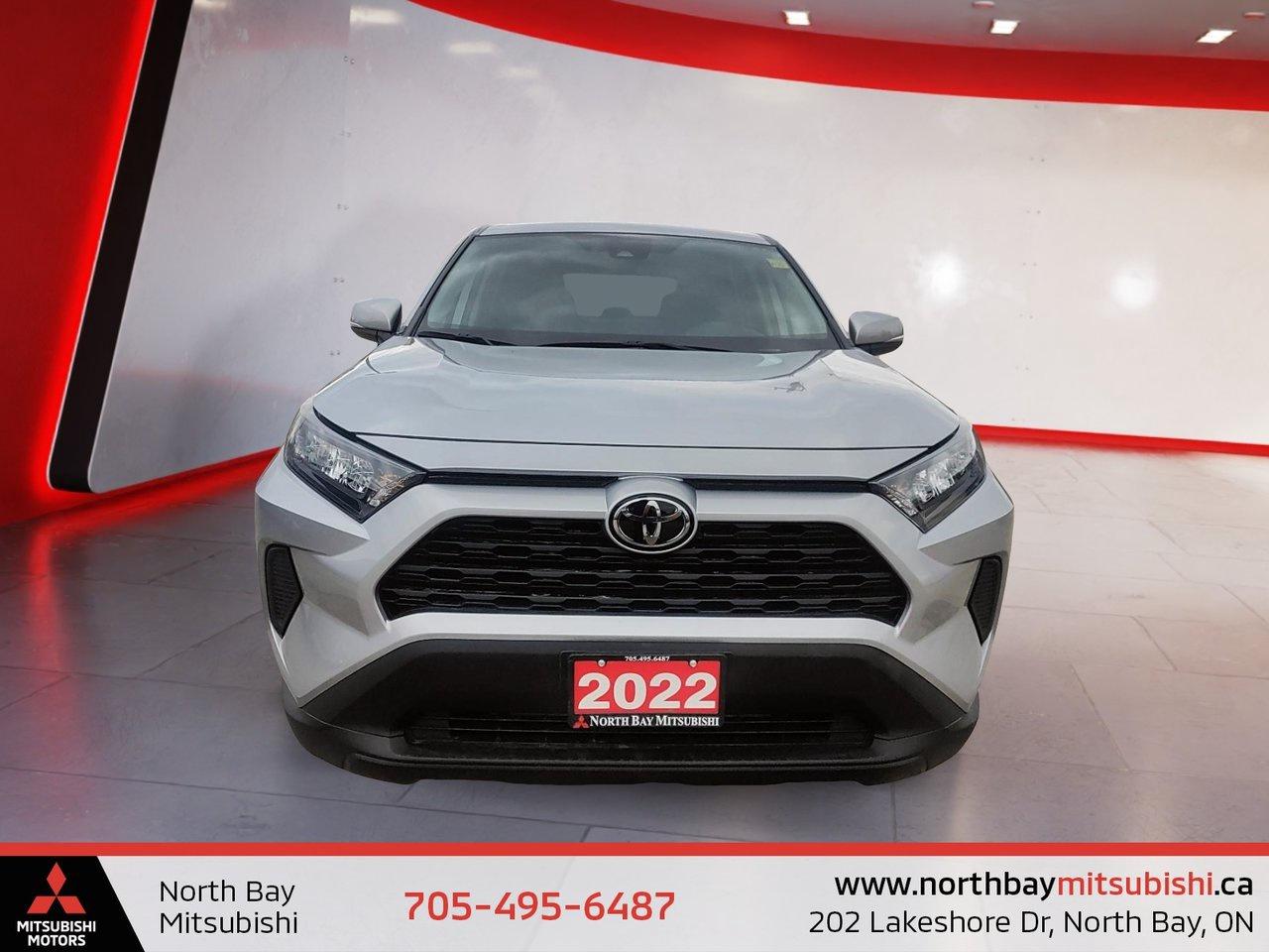 2022 Toyota RAV4 LE Photo