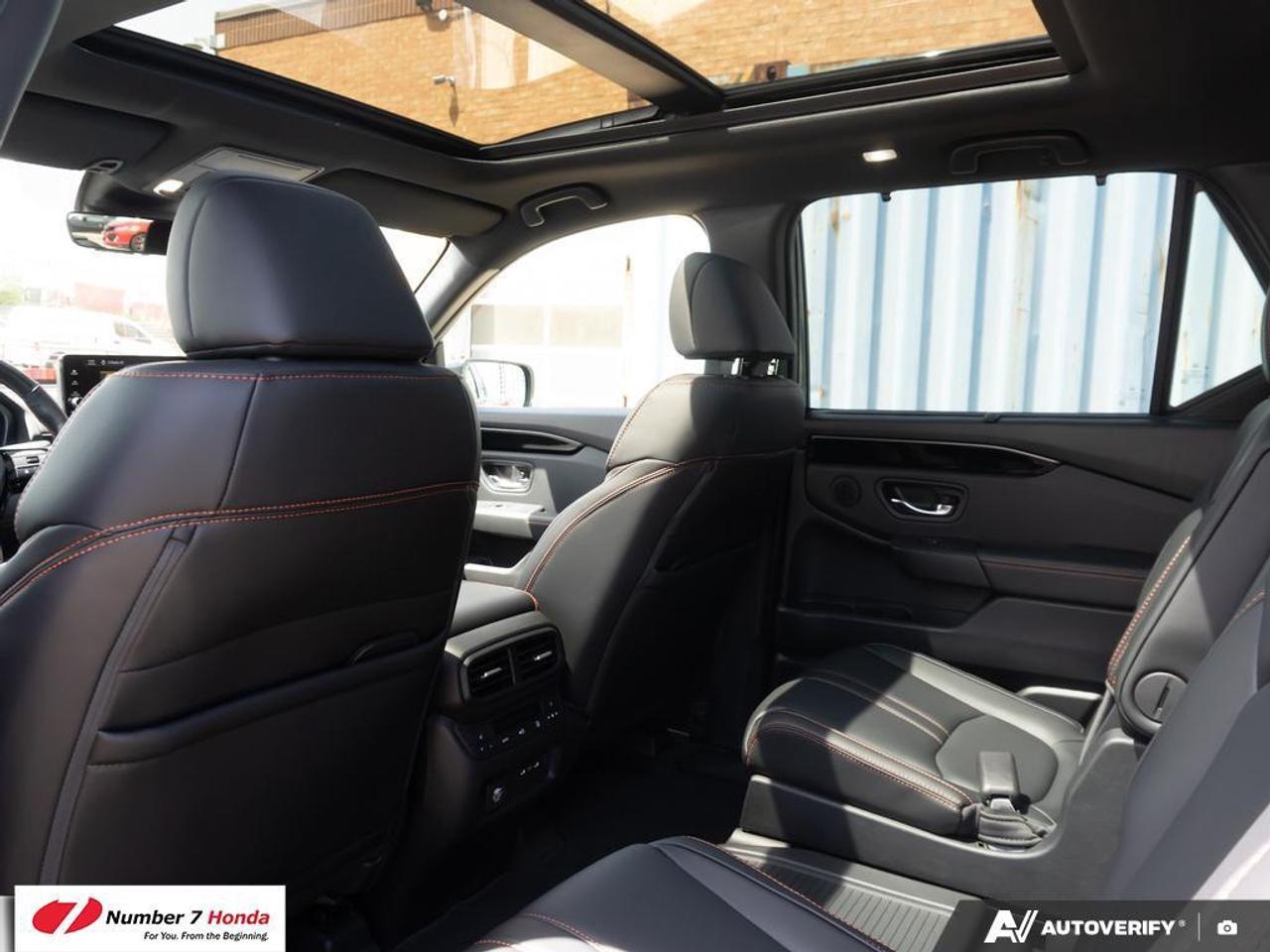 2025 Honda Pilot Trailsport *EXTENDED FACTORY WARRANTY*NO REPORTED Photo