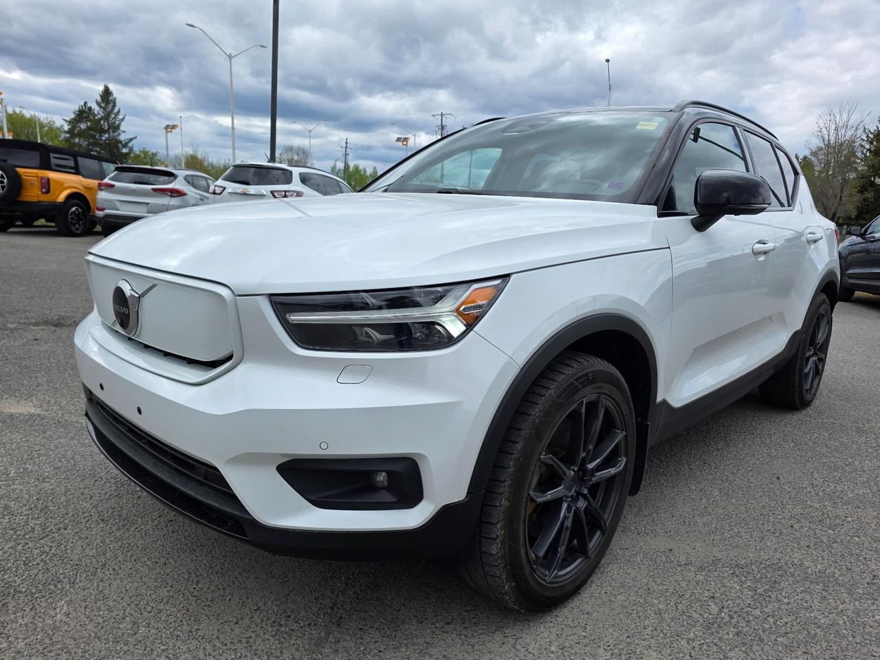 2021 Volvo XC40 Recharge Pure Electric P8 4dr All-Wheel Drive Photo