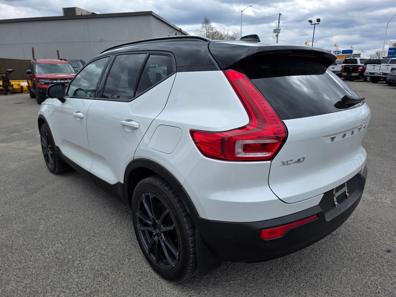 2021 Volvo XC40 Recharge Pure Electric P8 4dr All-Wheel Drive Photo