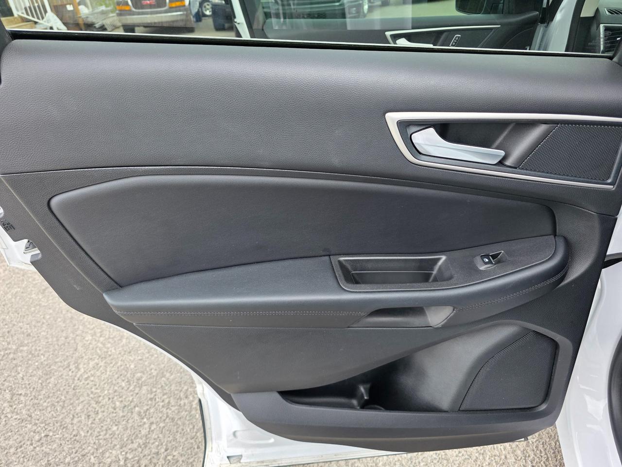 2024 Ford Edge SEL 4dr All-wheel Drive Photo