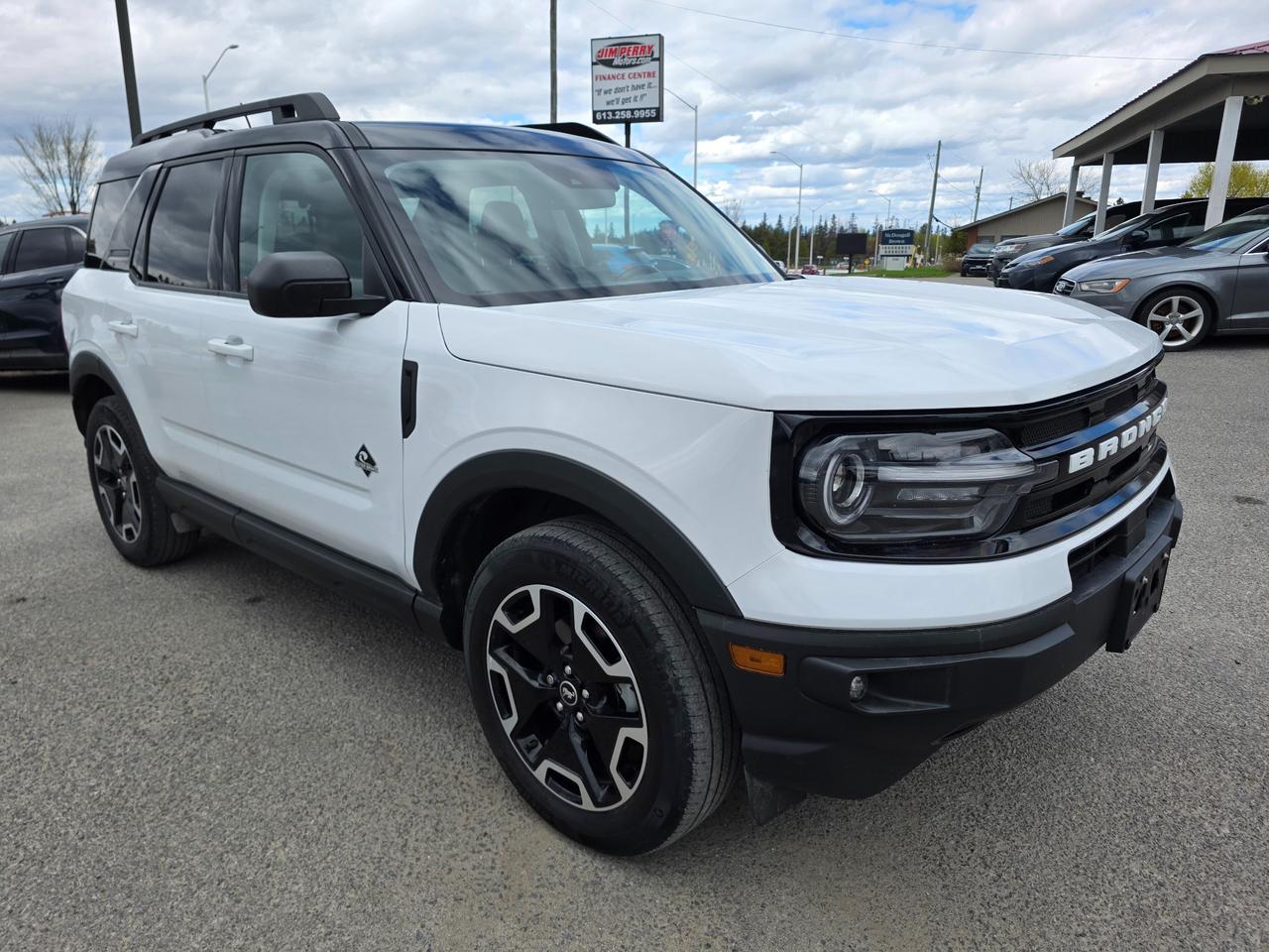 2023 Ford Bronco Sport Outer Banks 4dr 4x4 Photo0