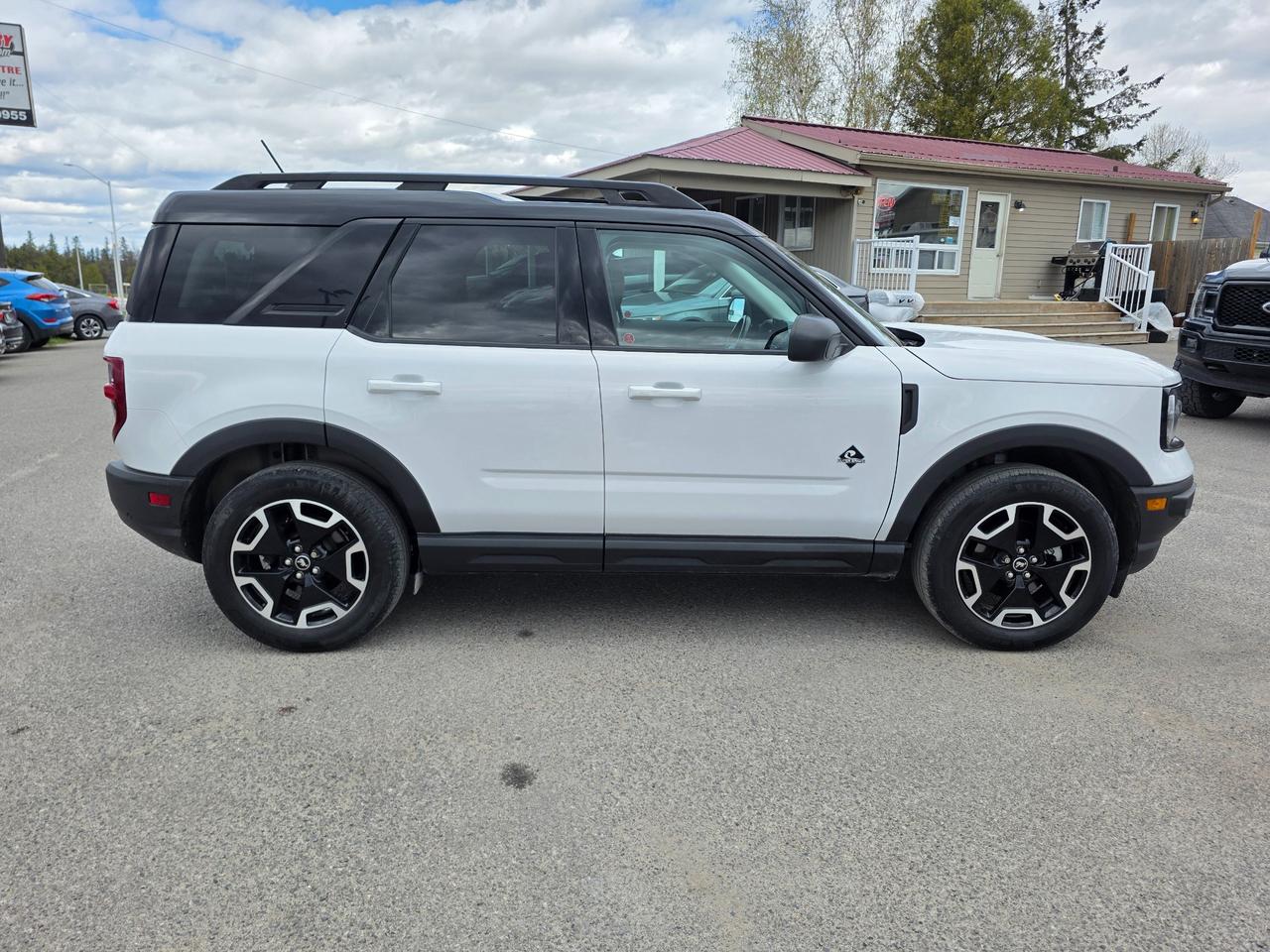 2023 Ford Bronco Sport Outer Banks 4dr 4x4 Photo