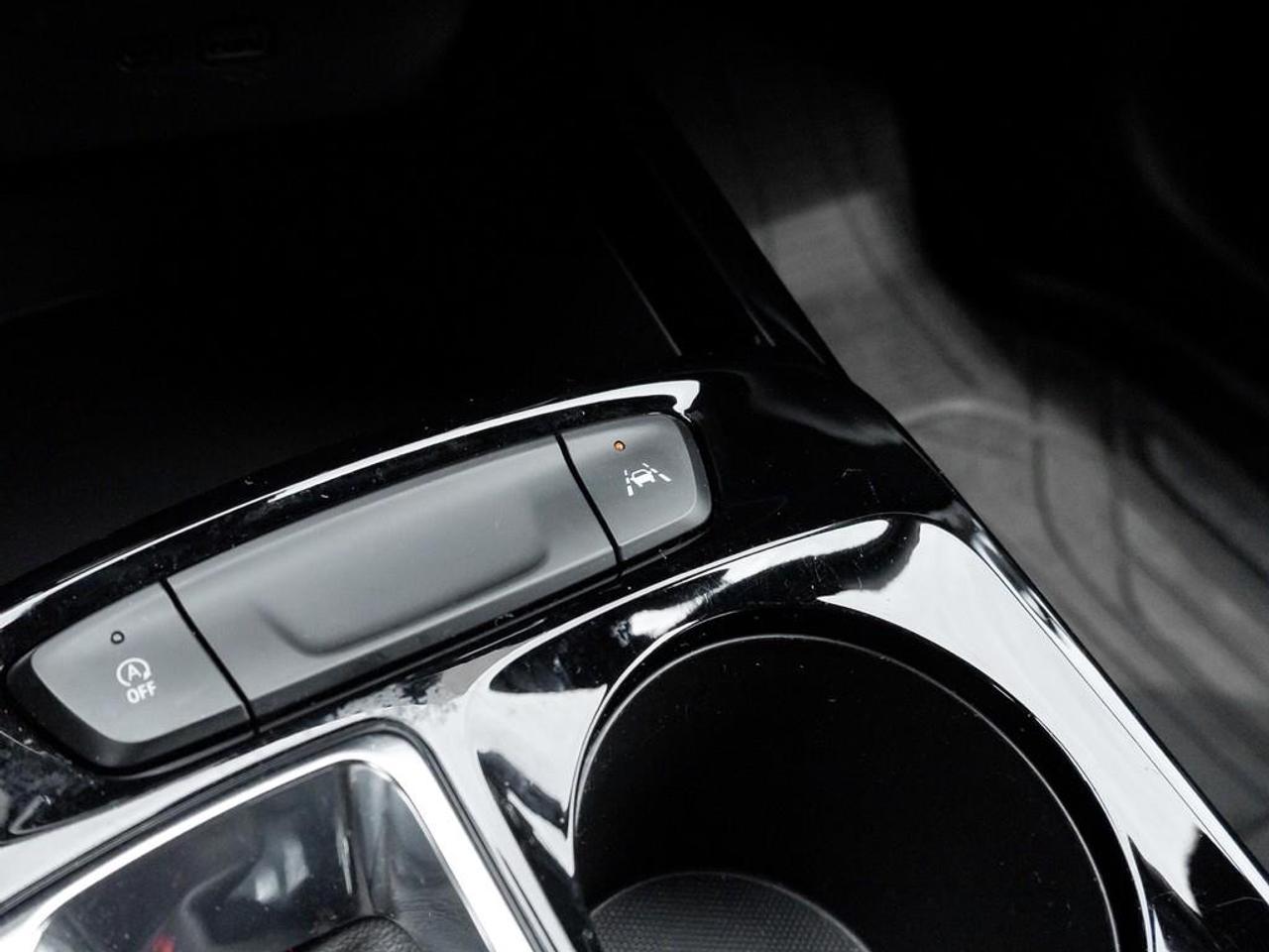 2025 Chevrolet Trax 2RS 4dr Front-Wheel Drive Photo