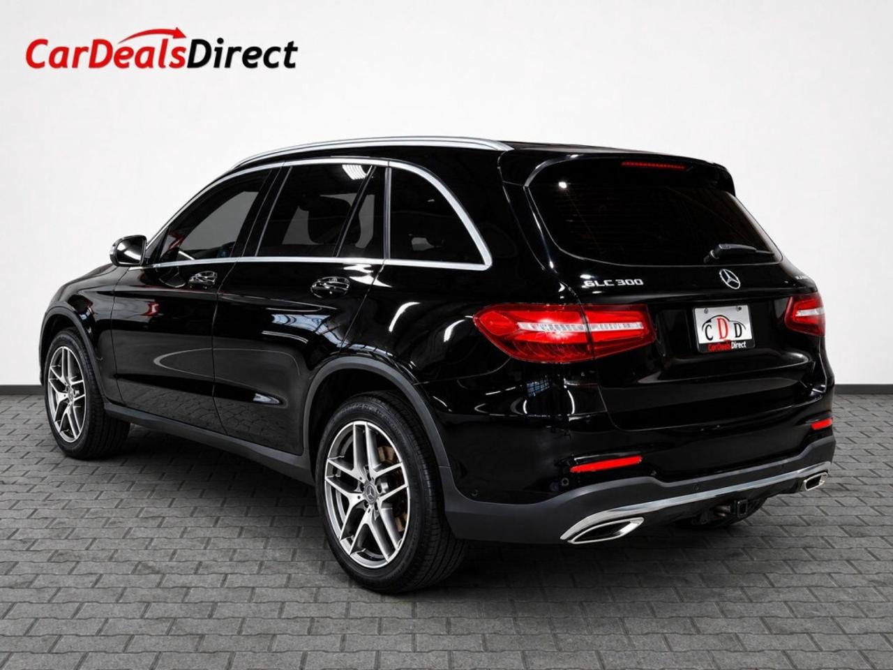 2018 Mercedes-Benz GLC-Class 4MATIC AWD   Low KM   Black on Black   Power Liftg Photo