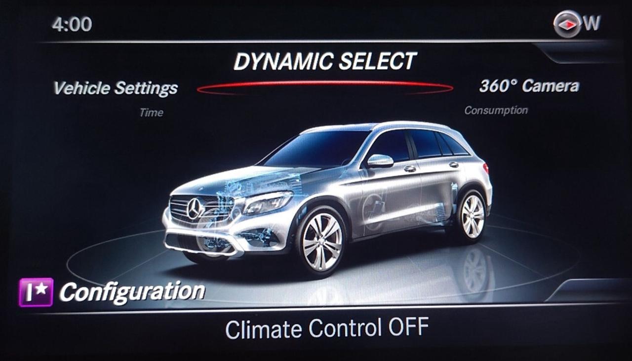 2018 Mercedes-Benz GLC-Class 4MATIC AWD   Low KM   Black on Black   Power Liftg Photo