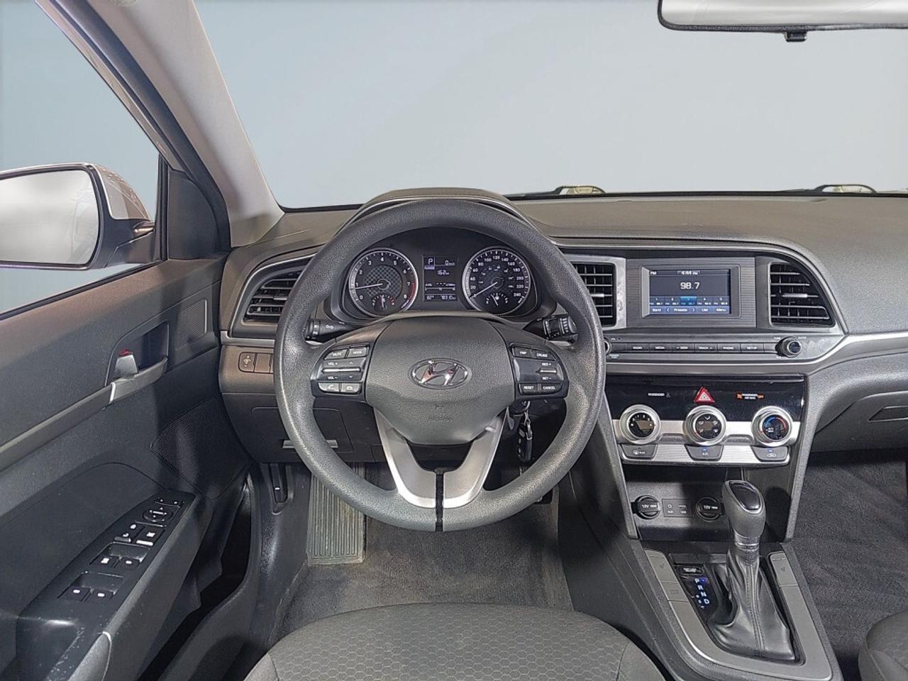 2019 Hyundai Elantra Essential   Low KM   Heated Seats   Back-Up Camera Photo