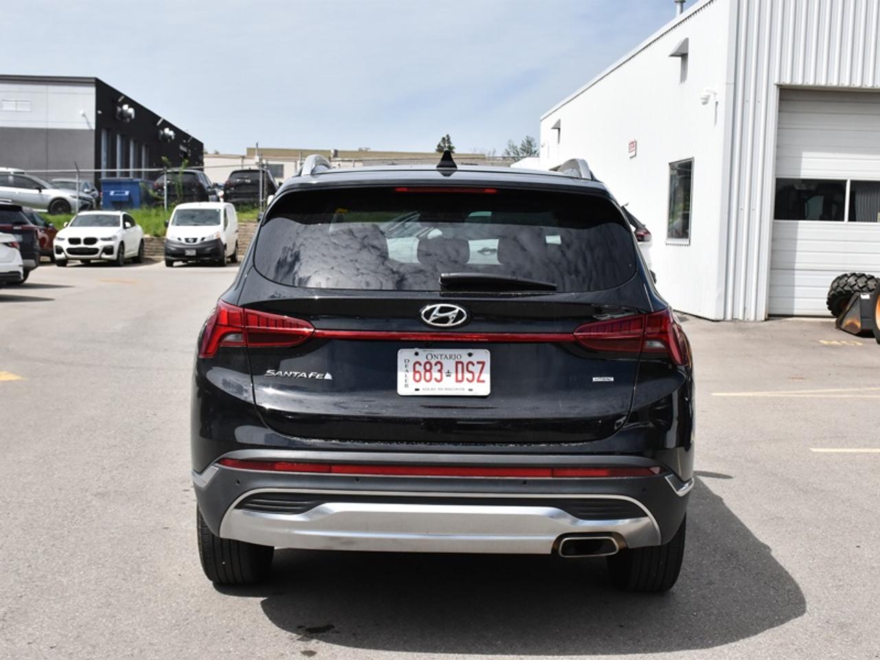 2023 Hyundai Santa Fe Preferred AWD w/Trend Package   Leather   Roof   N Photo