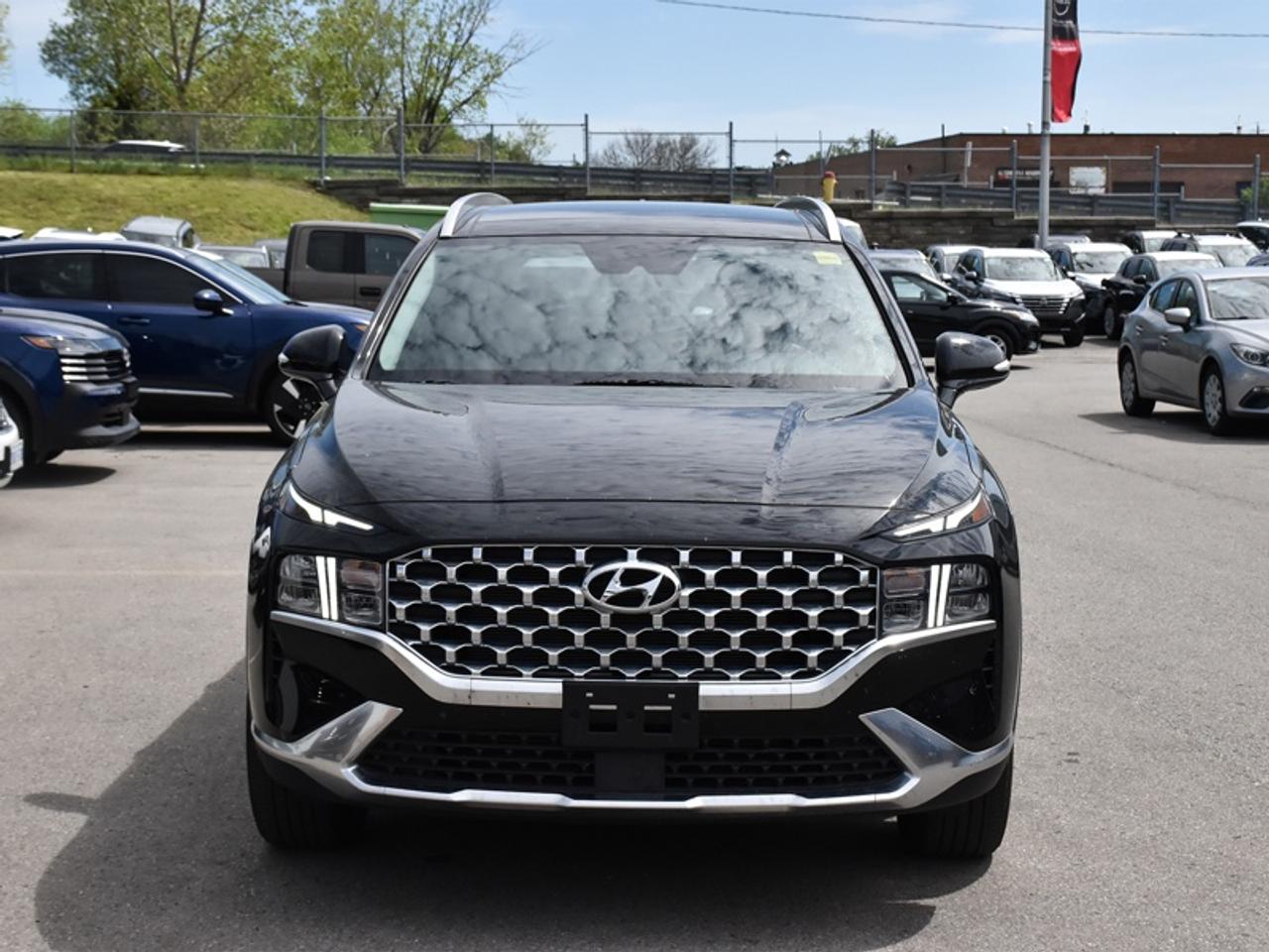 2023 Hyundai Santa Fe Preferred AWD w/Trend Package   Leather   Roof   N Photo
