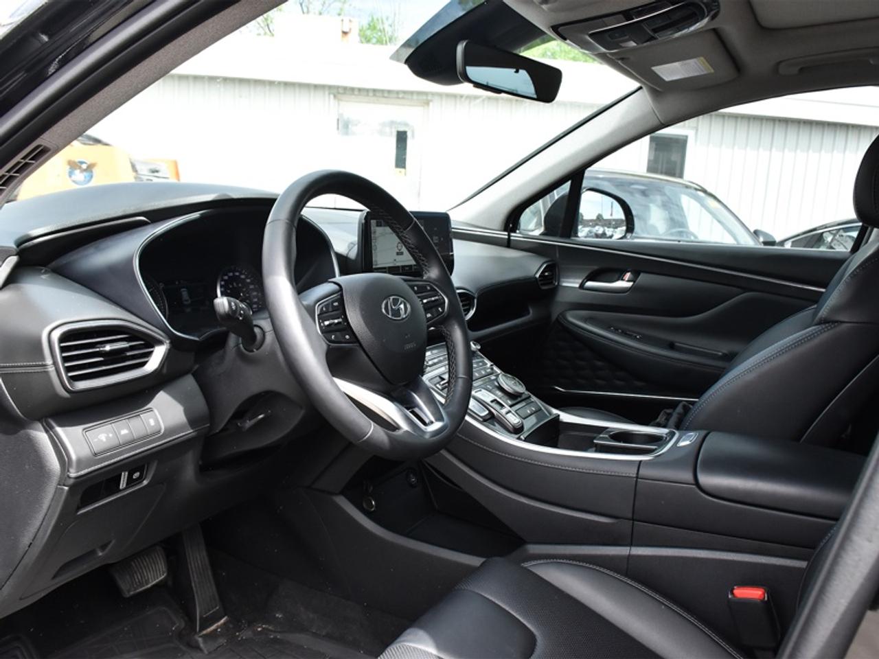 2023 Hyundai Santa Fe Preferred AWD w/Trend Package   Leather   Roof   N Photo