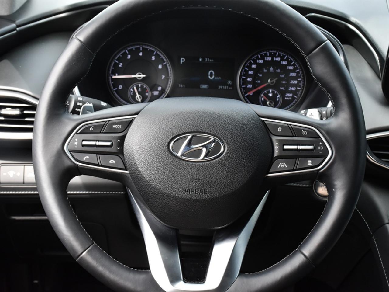 2023 Hyundai Santa Fe Preferred AWD w/Trend Package   Leather   Roof   N Photo