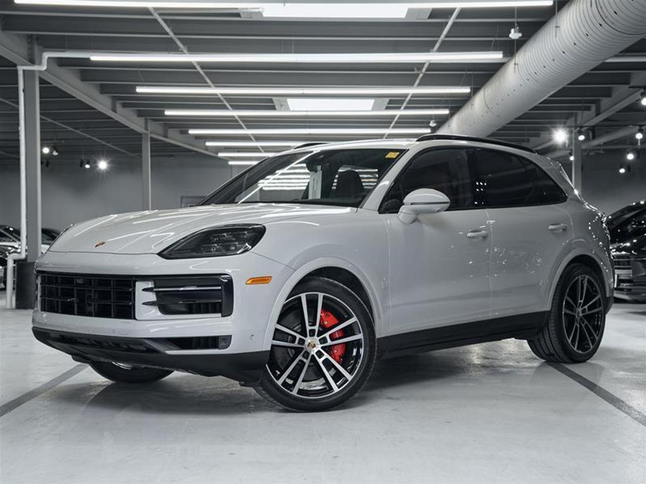 2024 Porsche Cayenne S AWD Photo