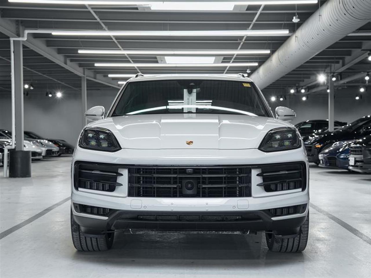 2024 Porsche Cayenne S AWD Photo