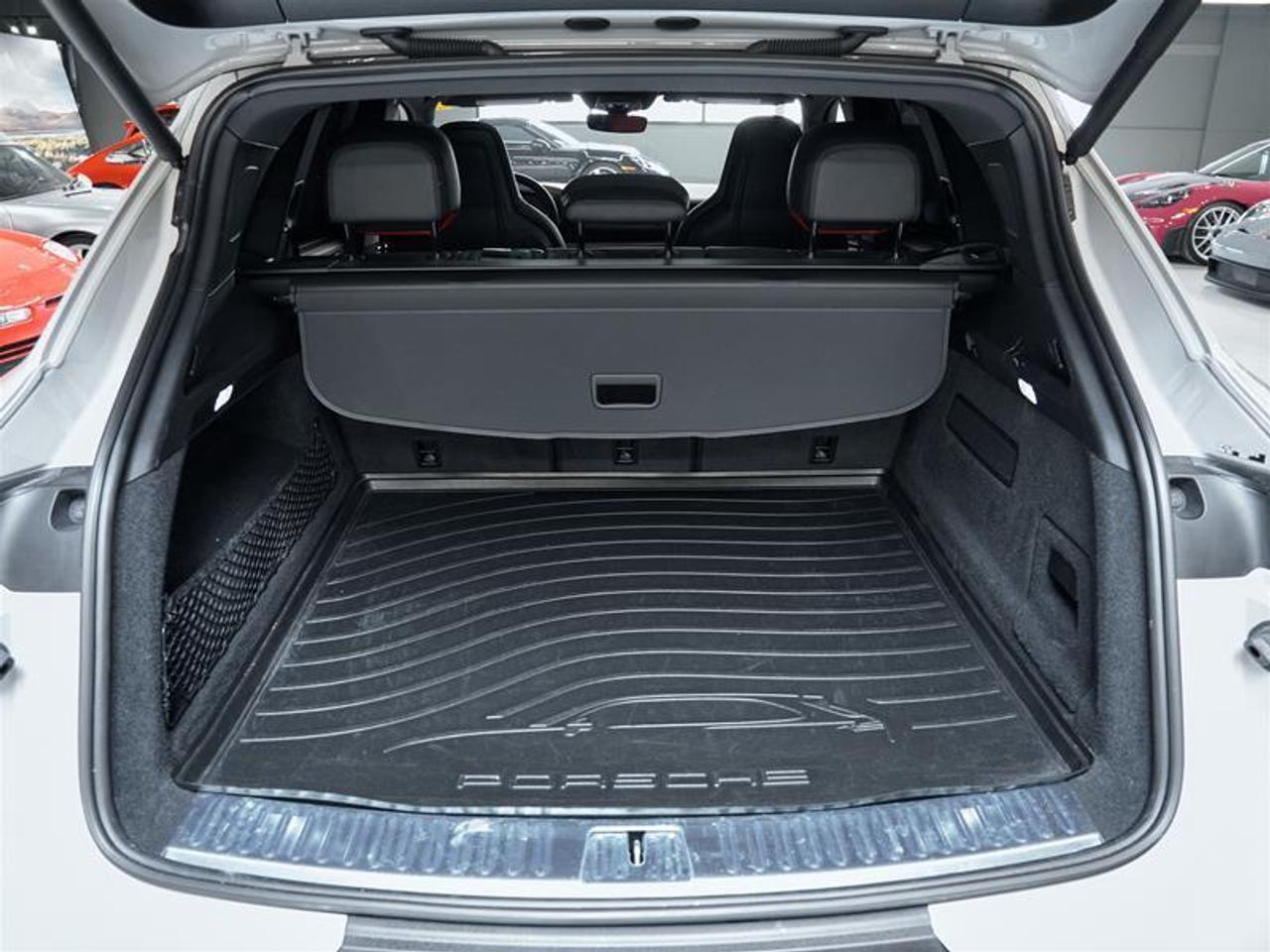 2024 Porsche Cayenne S AWD Photo