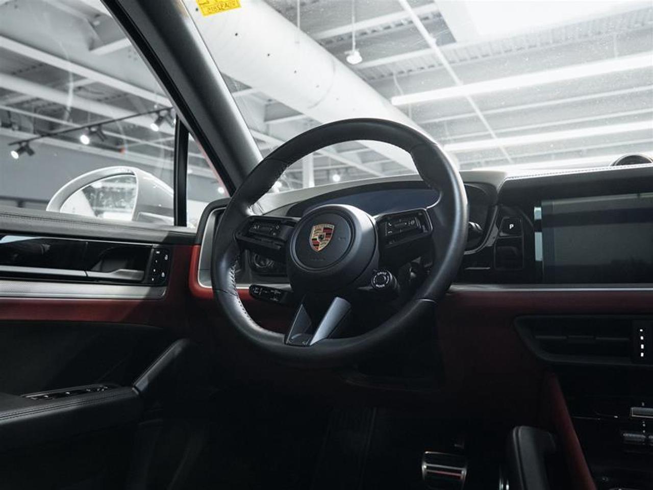 2024 Porsche Cayenne S AWD Photo