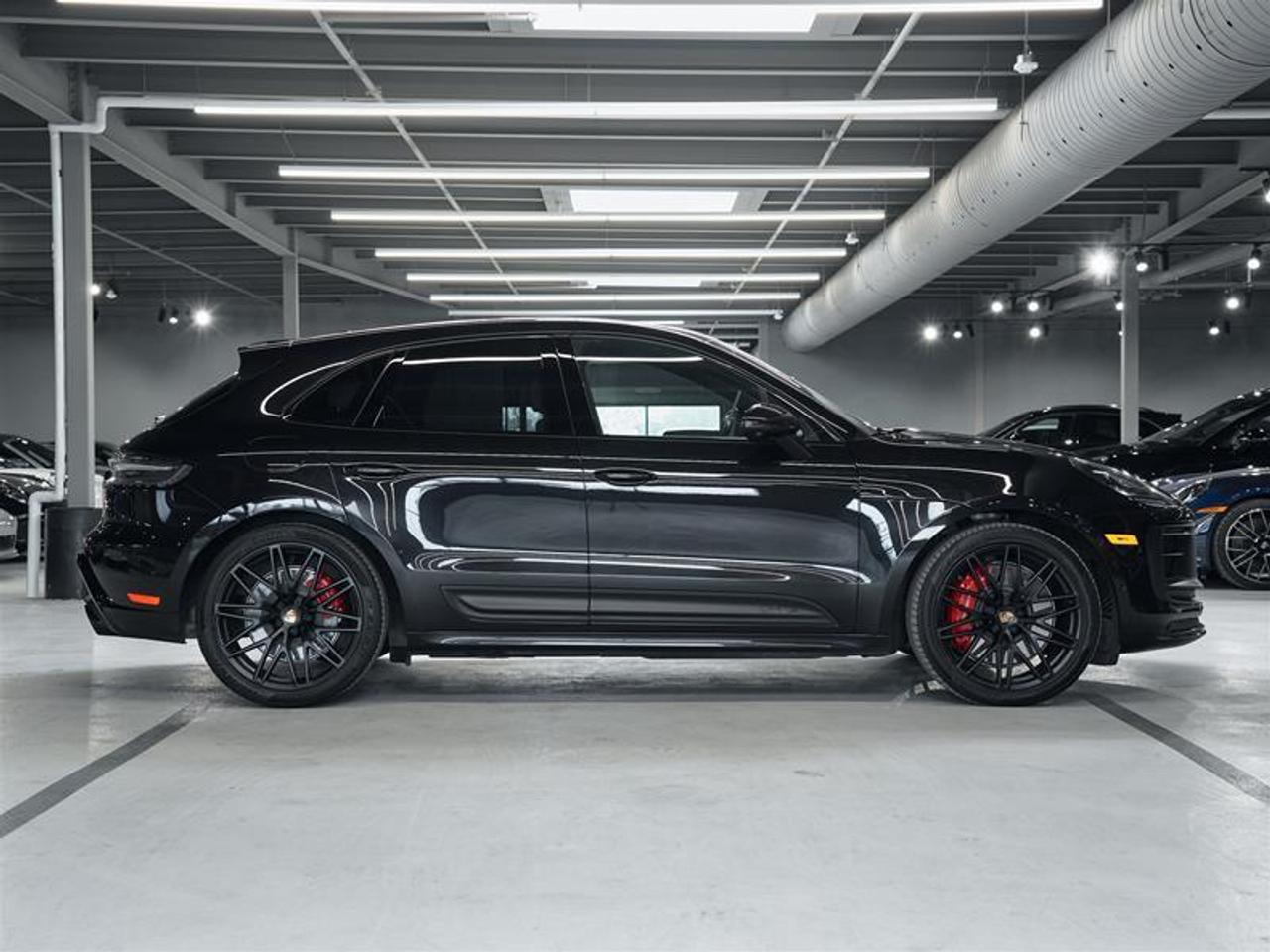 2023 Porsche Macan GTS Photo