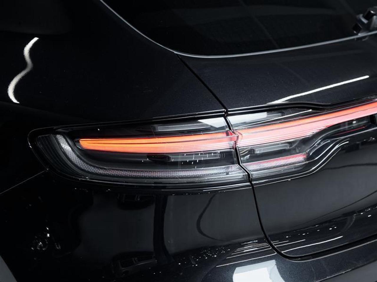 2023 Porsche Macan GTS Photo