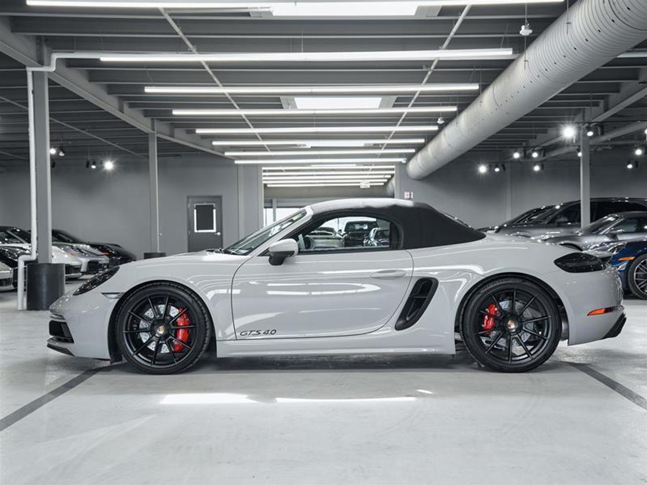 2024 Porsche 718 Boxster GTS 4.0 Roadster Photo