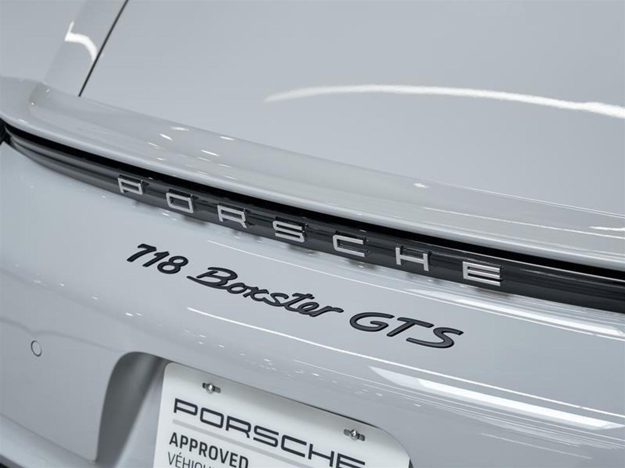 2024 Porsche 718 Boxster GTS 4.0 Roadster Photo
