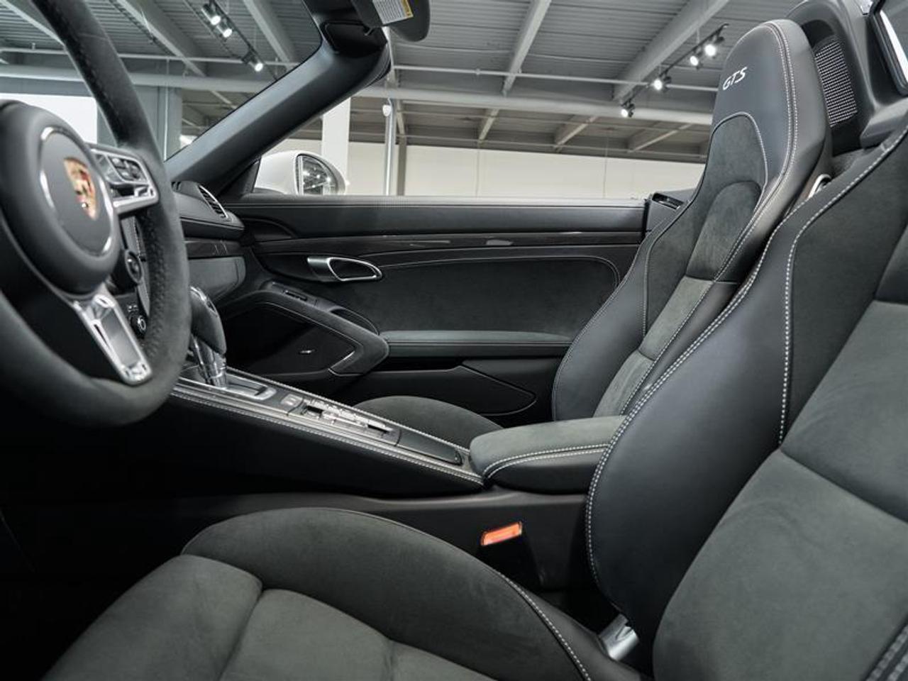 2024 Porsche 718 Boxster GTS 4.0 Roadster Photo