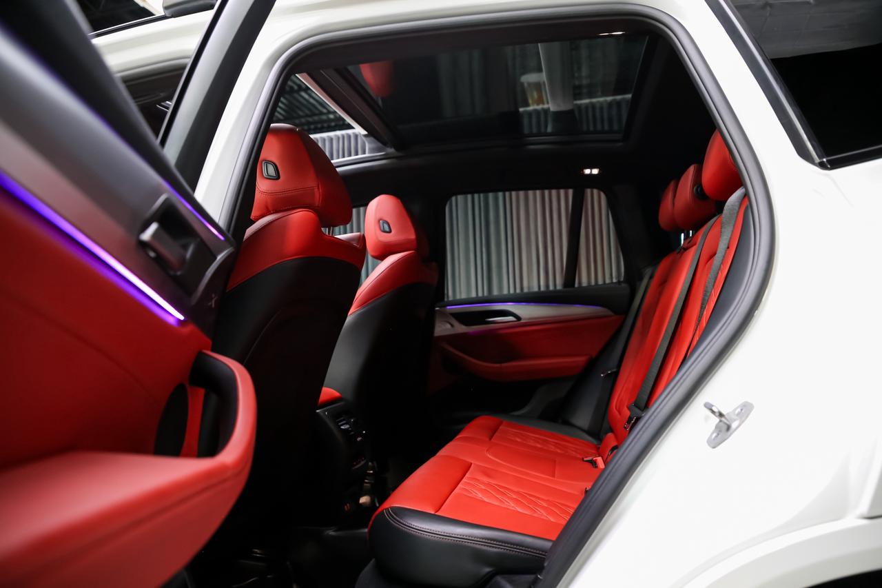2021 BMW X3 M40i XDRIVE 382HP INDV.RED.INT NAV CAM PANO SHADOW Photo