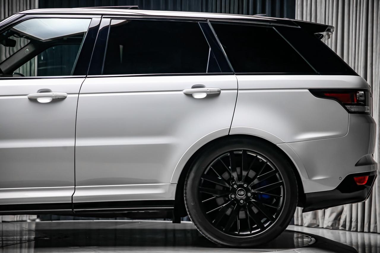 2017 Land Rover Range Rover Sport V8 SUPERCHARGED SVR 550HP  PANO HUD CARBONINT NAVI Photo