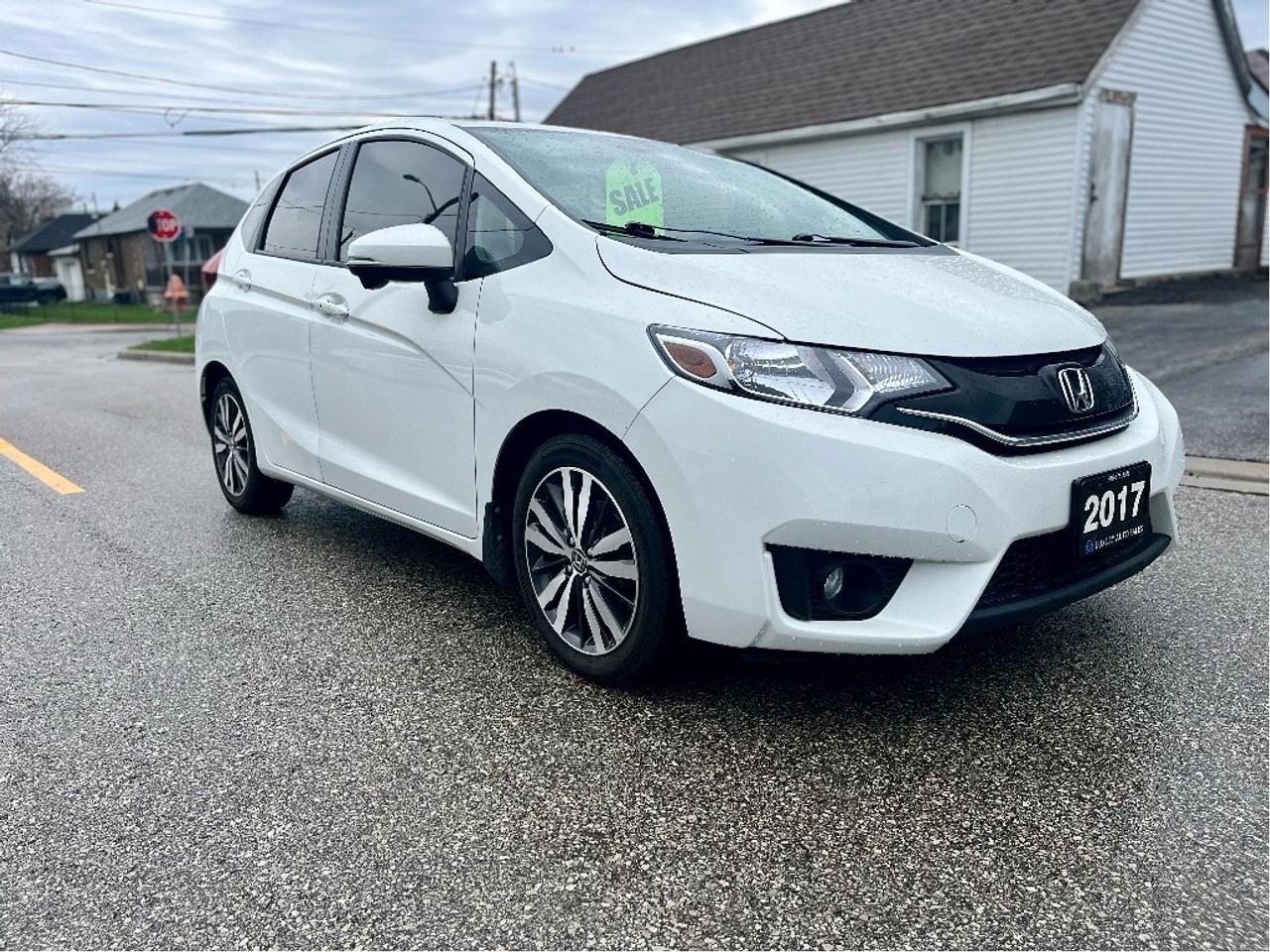 2017 Honda Fit EXL LEATHER CERTIFIED Photo
