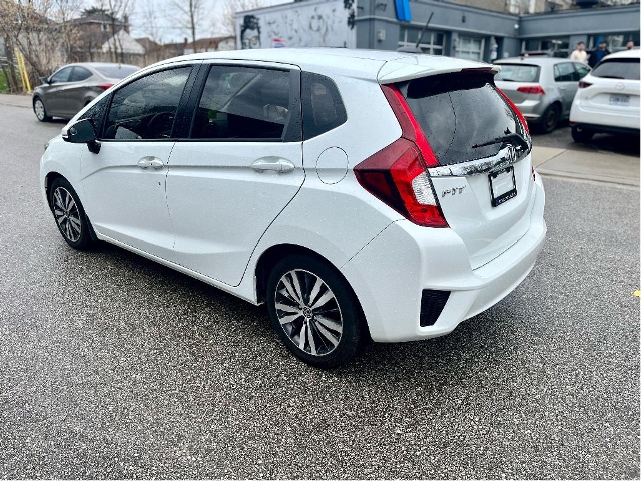 2017 Honda Fit EXL LEATHER CERTIFIED Photo4