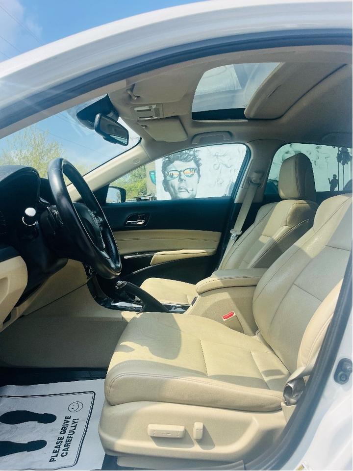 2017 Acura ILX PREMIUM BLINDSPOT CERTIFIED Photo