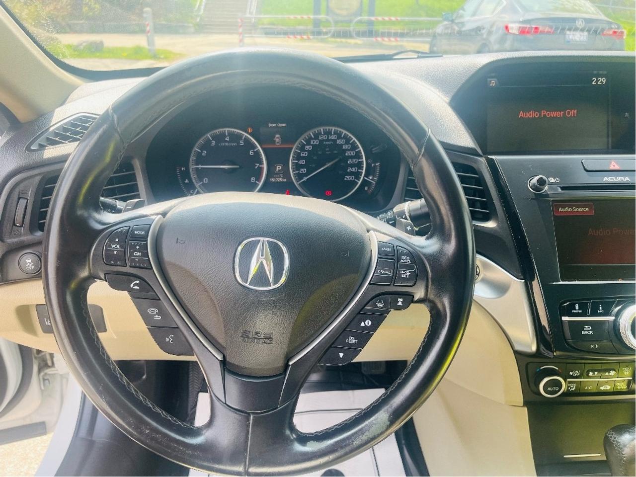 2017 Acura ILX PREMIUM BLINDSPOT CERTIFIED Photo