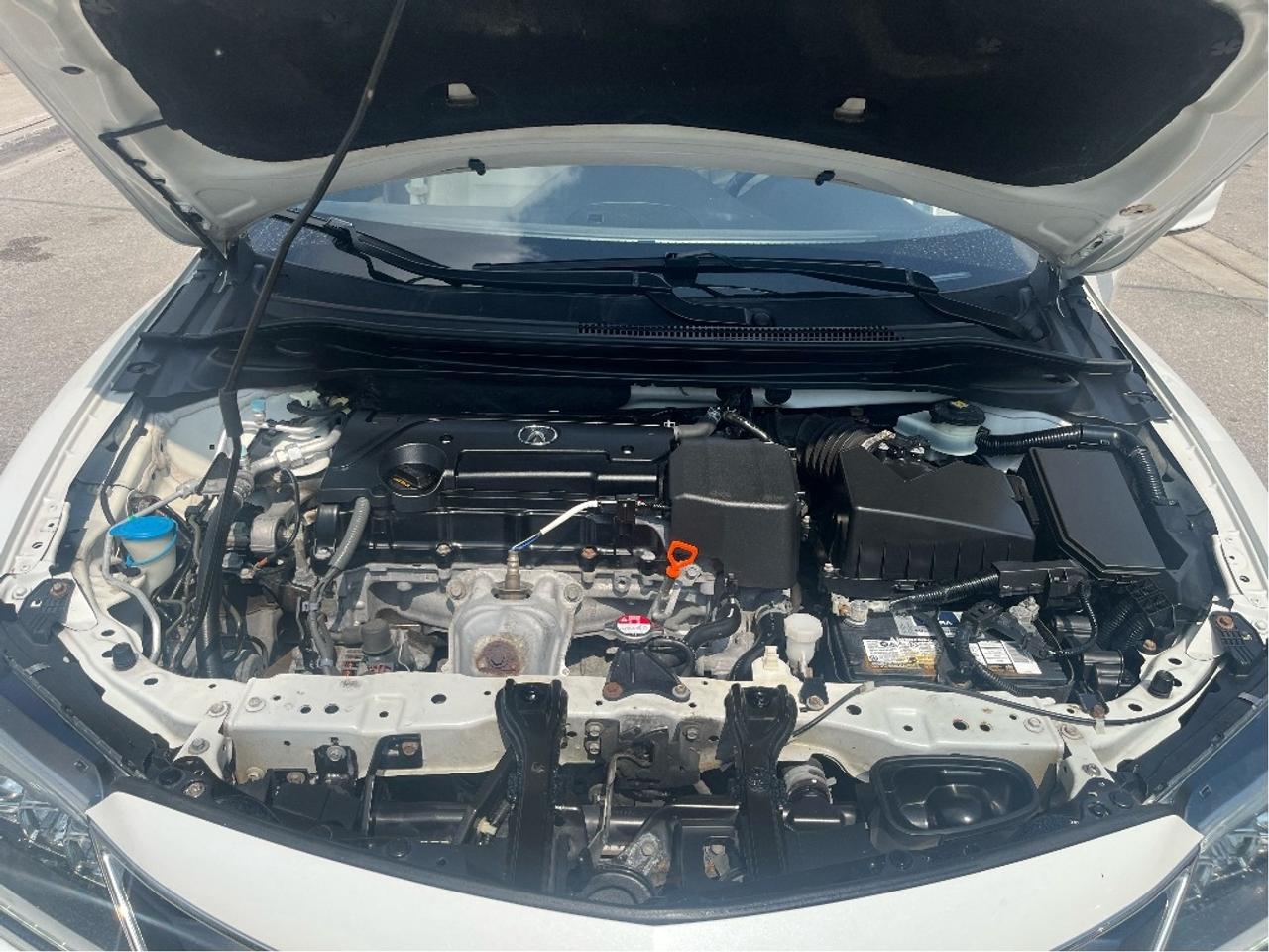 2017 Acura ILX PREMIUM BLINDSPOT CERTIFIED Photo