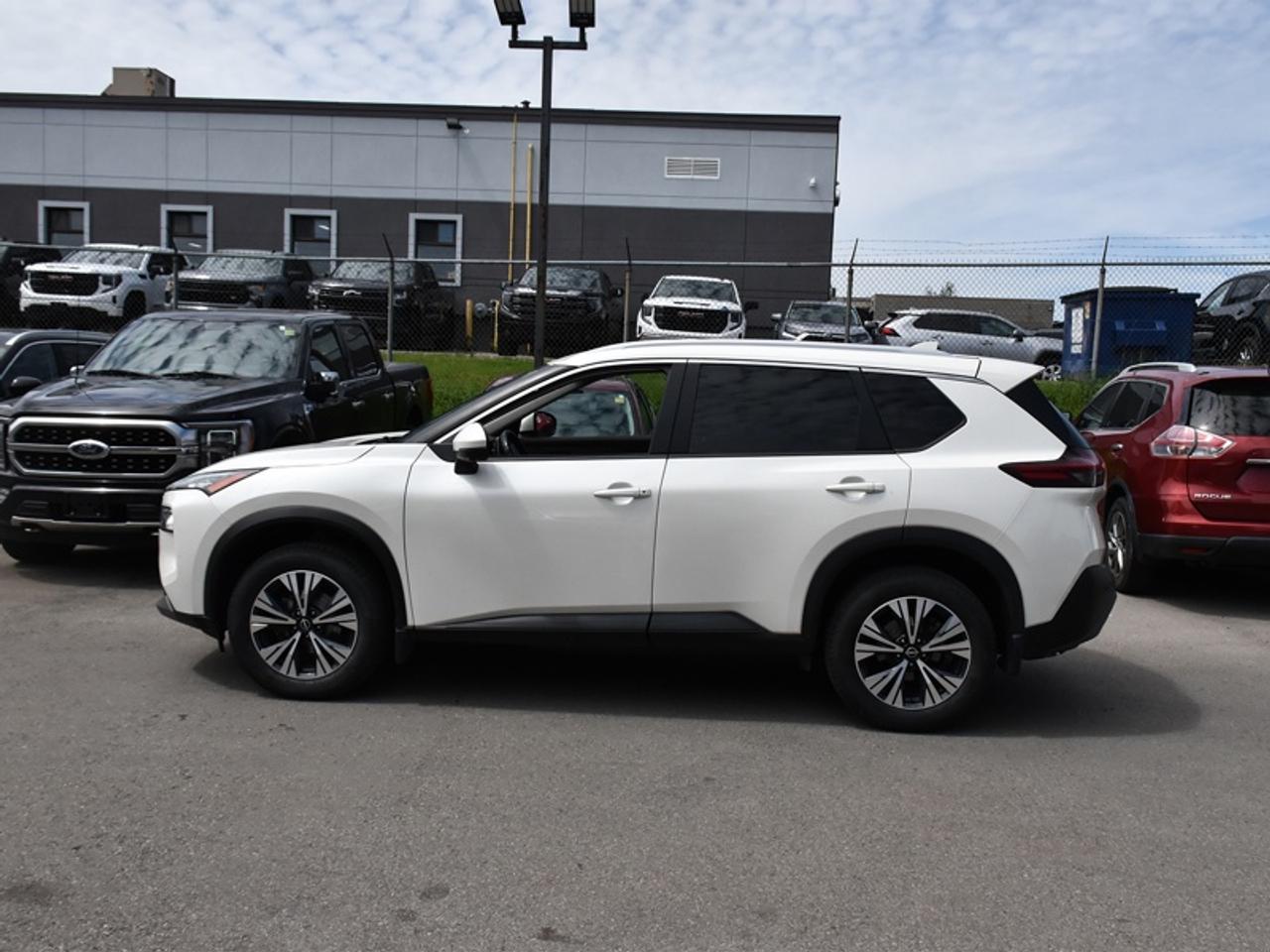 2023 Nissan Rogue SV Moonroof   Adaptive Cruise   Remote Start   360 Photo
