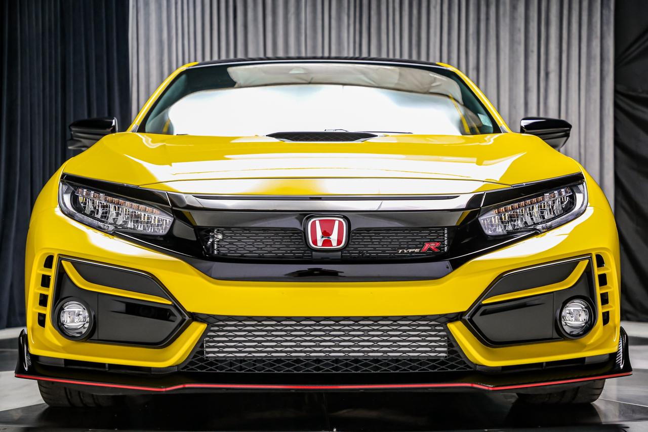 2021 Honda Civic Type R LIMITED EDITION 1 OF 1020 306HP MANUAL LOADED NEW Photo