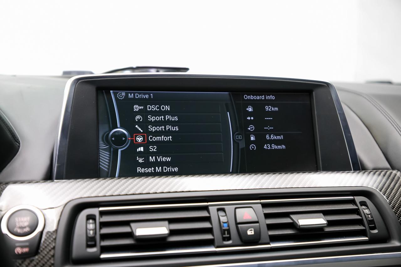 2013 BMW M6 COUPE V8 560HP CARBONROOF NOACCIDNT EXEC.PK SERVCD Photo