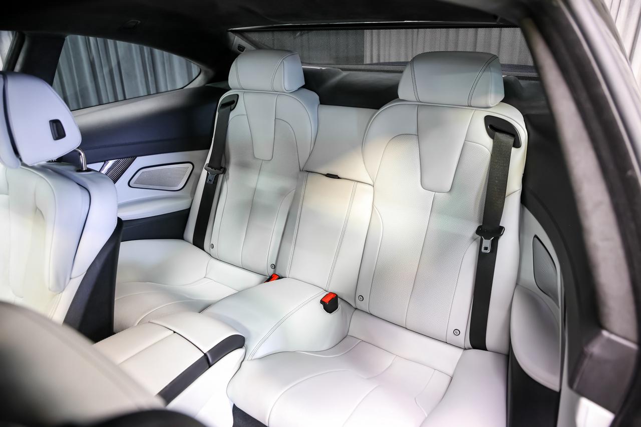 2013 BMW M6 COUPE V8 560HP CARBONROOF NOACCIDNT EXEC.PK SERVCD Photo