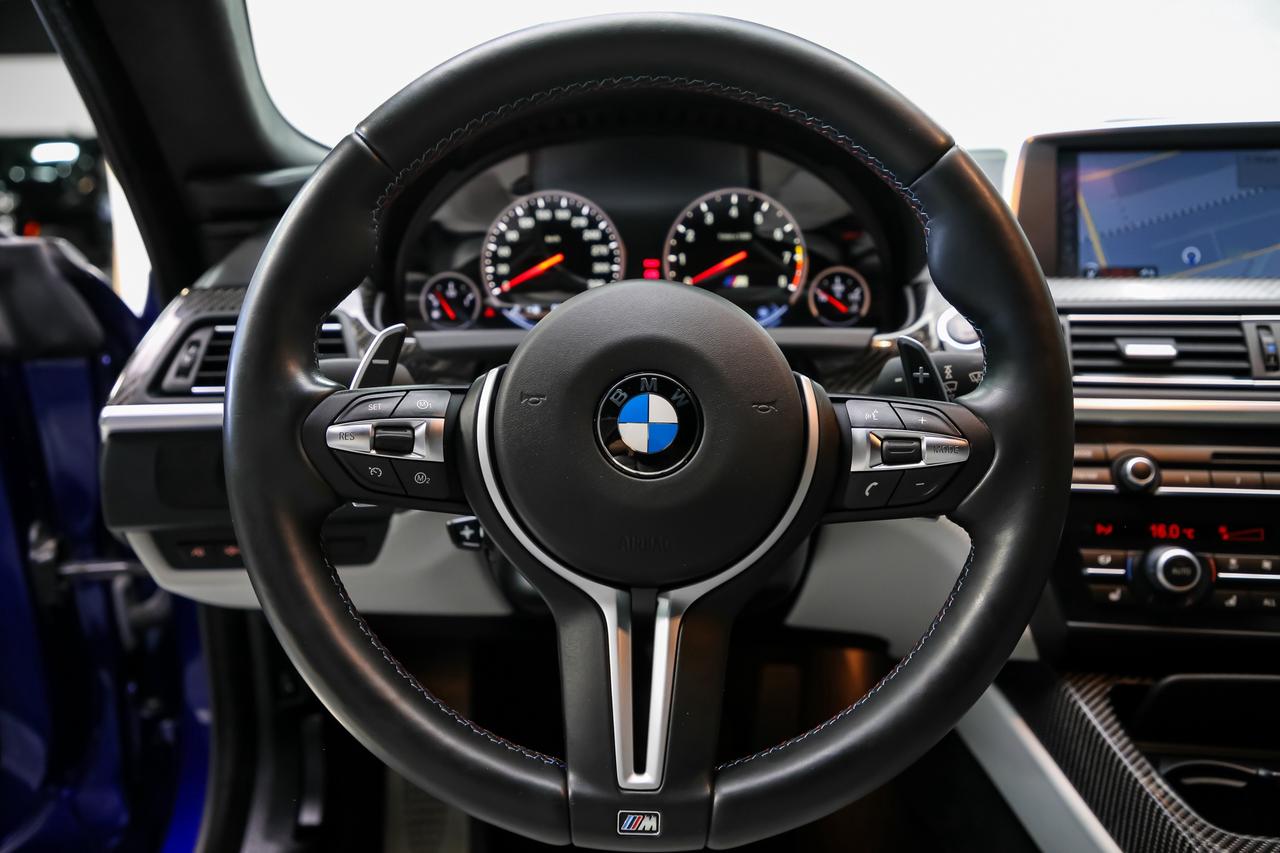 2013 BMW M6 COUPE V8 560HP CARBONROOF NOACCIDNT EXEC.PK SERVCD Photo